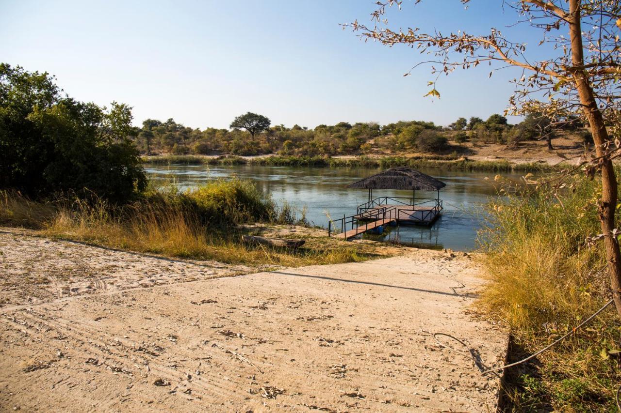 Hakusembe River Campsite Rundu Extérieur photo