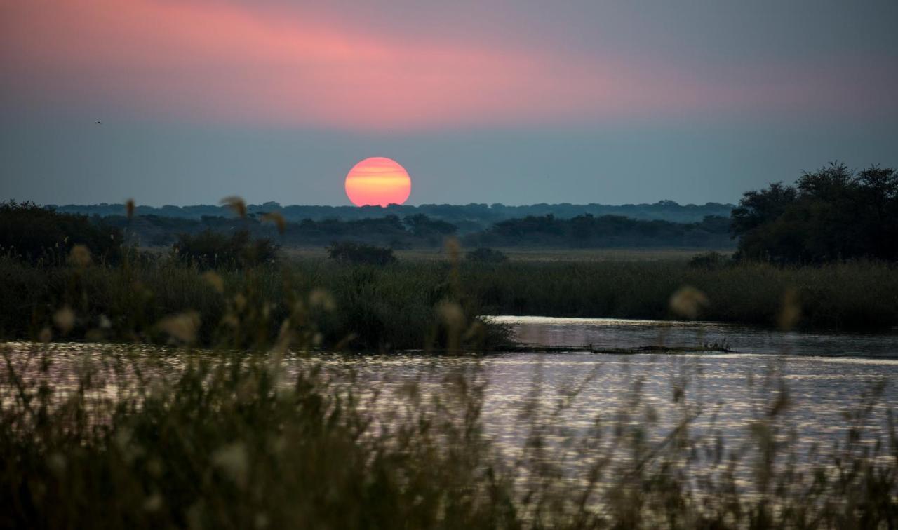 Hakusembe River Campsite Rundu Extérieur photo